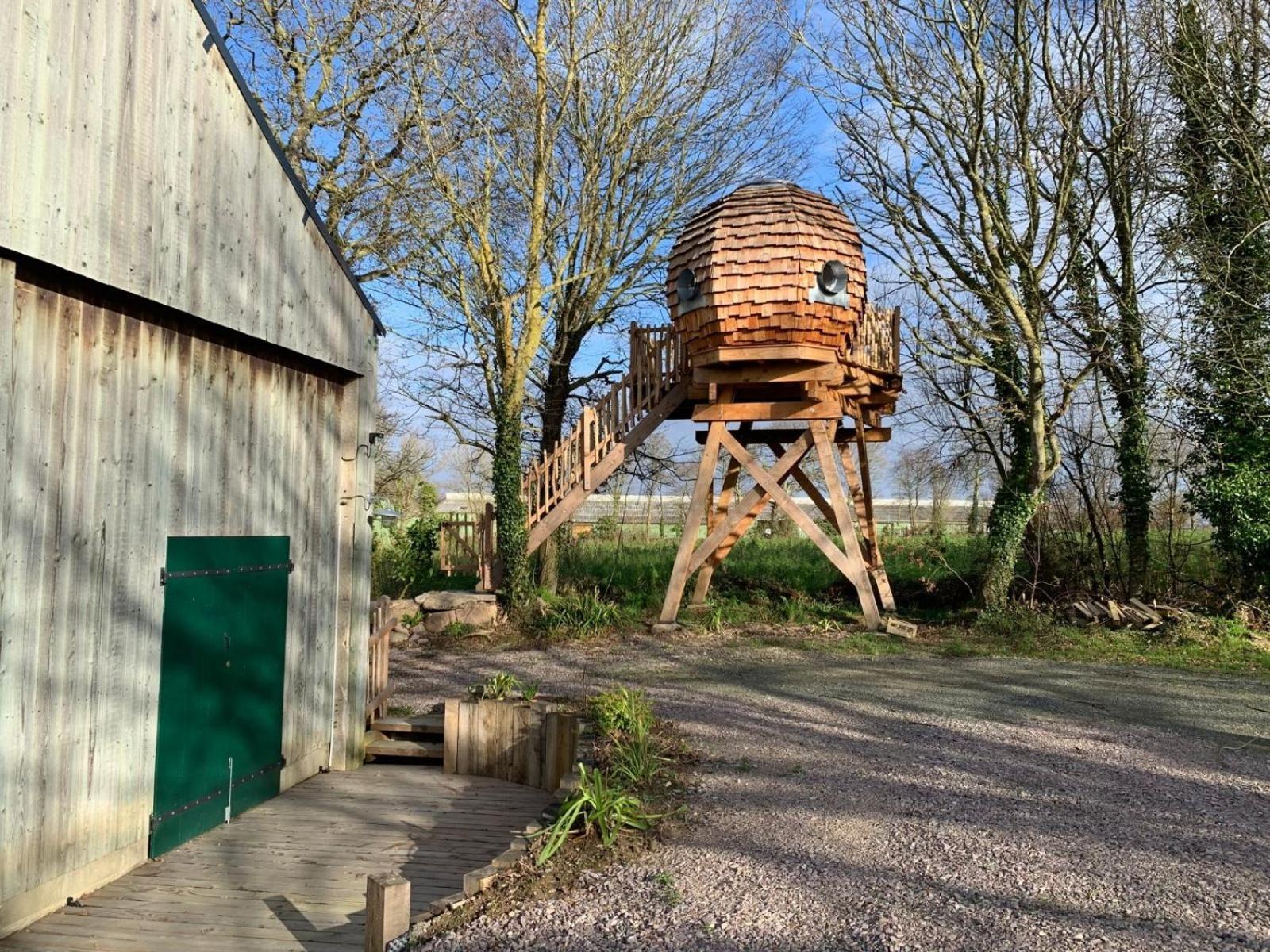 La Ville Es Renais - Ferme Et Maison D'Hotes Insolite Erquy Exteriér fotografie