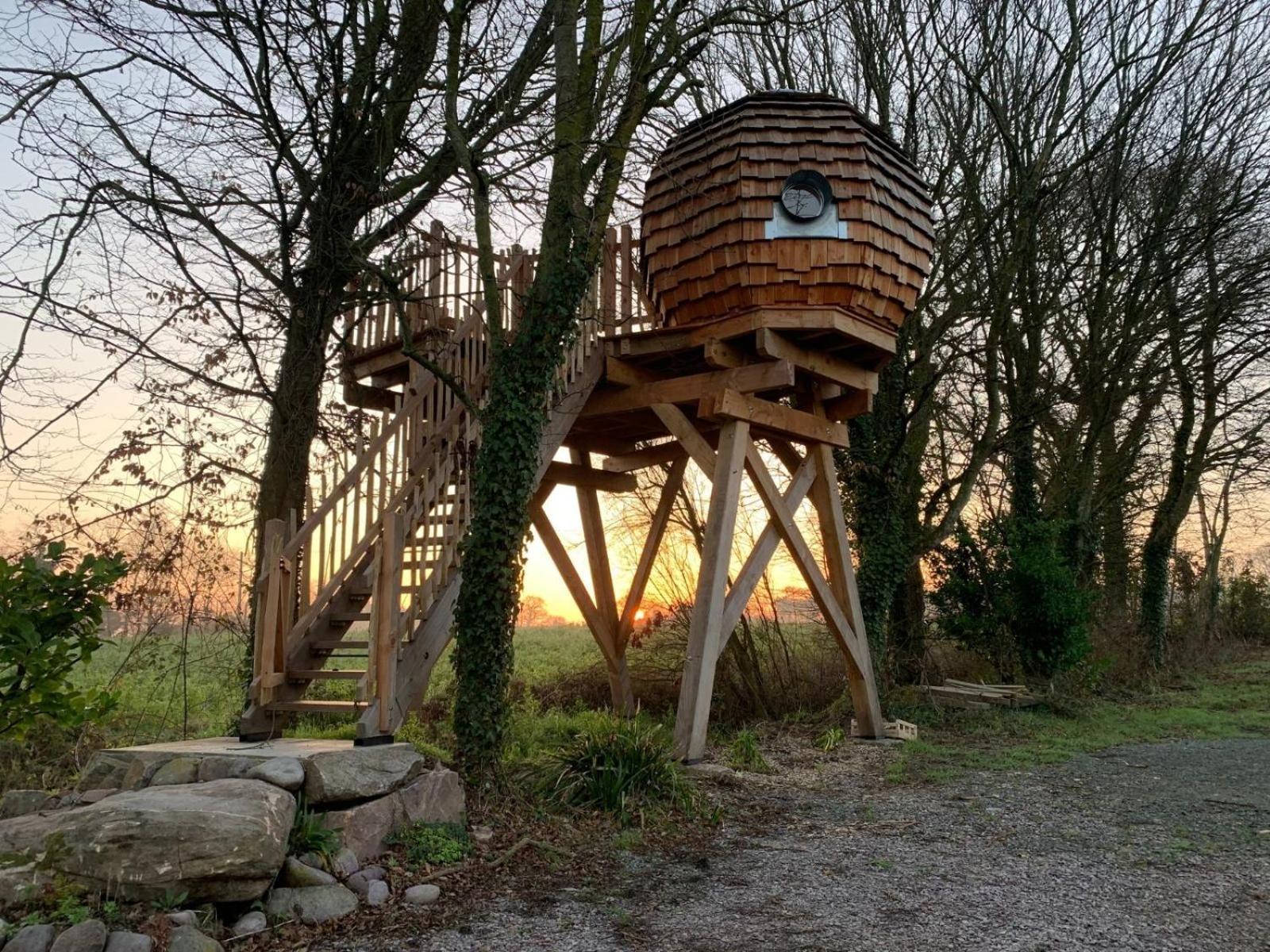La Ville Es Renais - Ferme Et Maison D'Hotes Insolite Erquy Exteriér fotografie